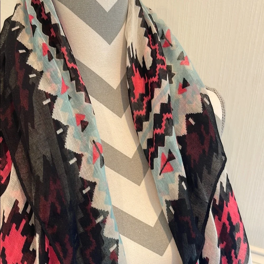 Beautiful Geometric Black & Pink Women's Aztec Patterned Fashion Scarf Wrap One